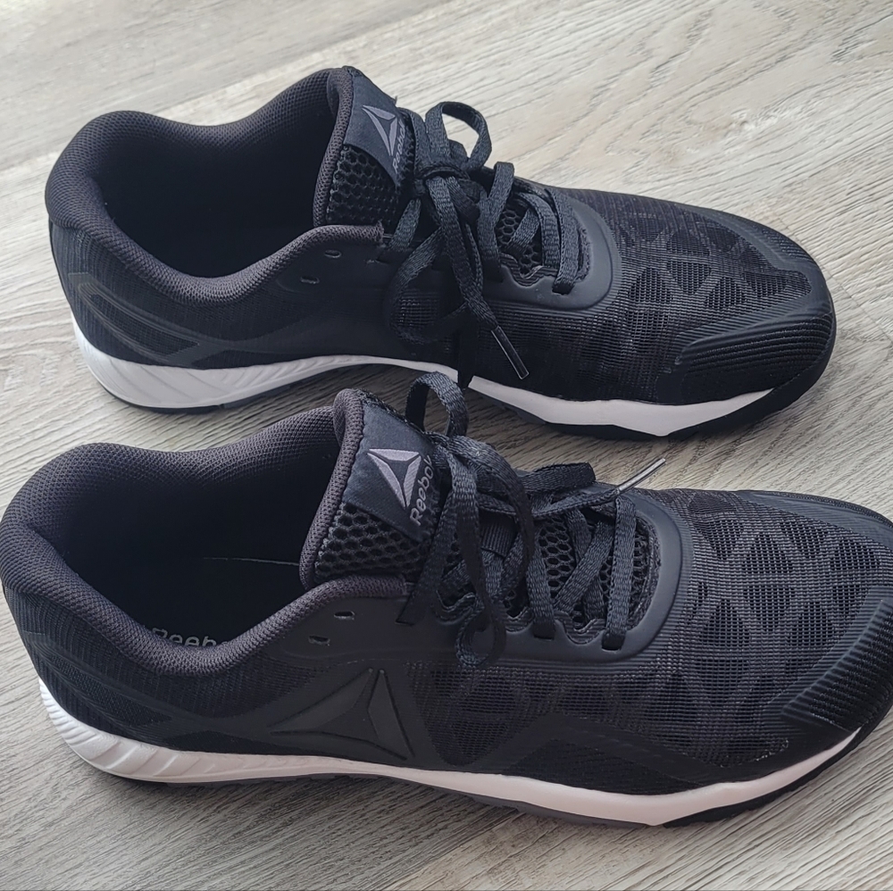Women's Reebok Tennis shoes